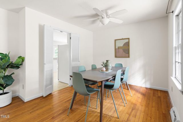 324 Woodhaven Road, Chapel Hill, NC 27514