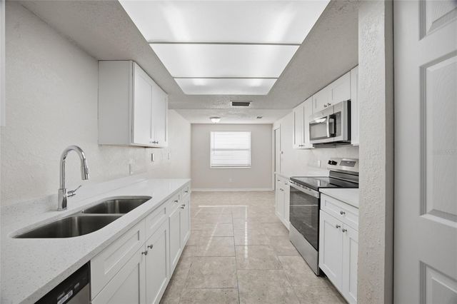 6225 WESTPORT DRIVE, Port Richey, FL 34668