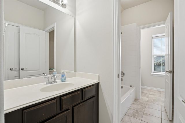 811 River Delta Lane, Rosenberg, TX 77469