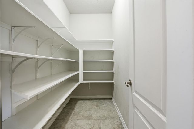 811 River Delta Lane, Rosenberg, TX 77469