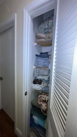 2842 Somerset Road Road, Lake Worth, FL 33462