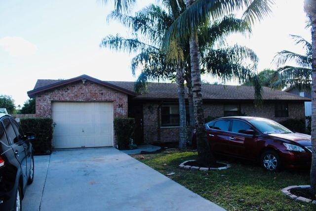 2842 Somerset Road Road, Lake Worth, FL 33462