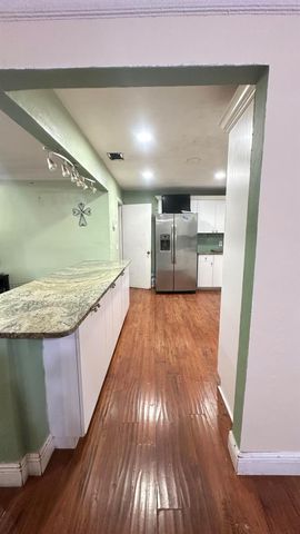 2842 Somerset Road Road, Lake Worth, FL 33462