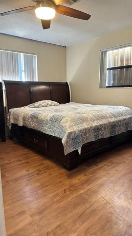 2842 Somerset Road Road, Lake Worth, FL 33462