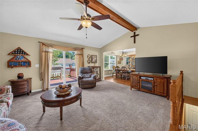 1072 Huntington Drive, Troy, MO 63379