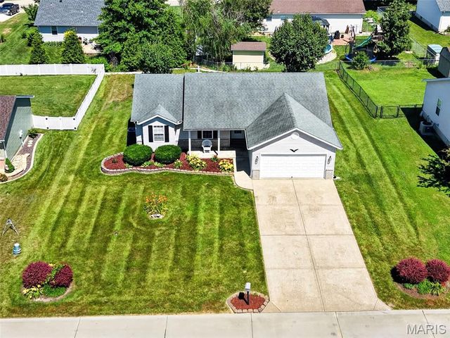1072 Huntington Drive, Troy, MO 63379