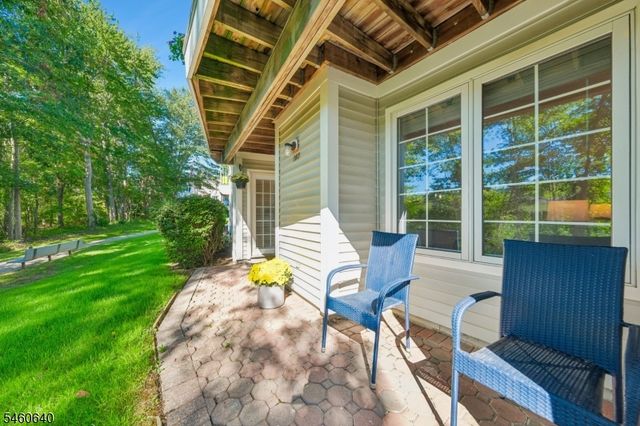 163 Terrace Dr, Chatham Twp., NJ 07928