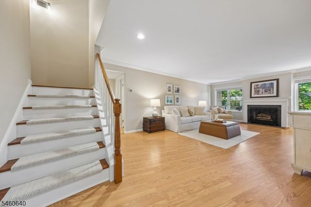 163 Terrace Dr, Chatham Twp., NJ 07928