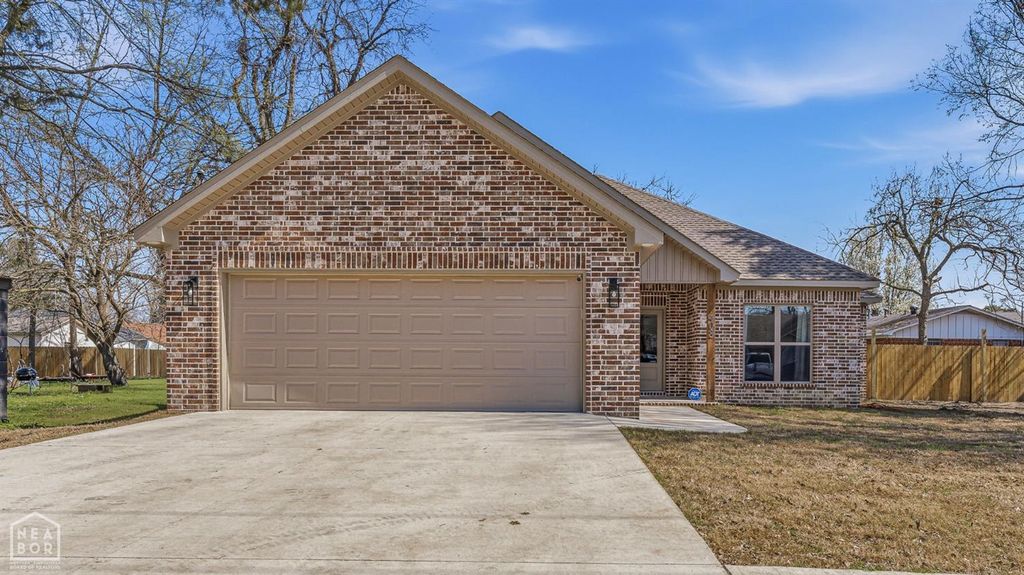 408 S Baltimore, Manila, AR 72442