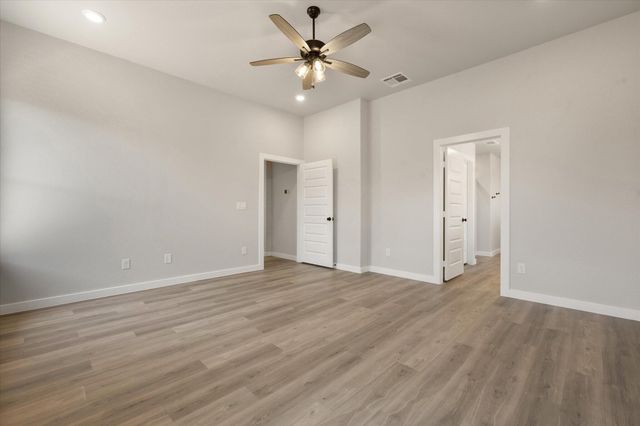 303 E 25th Street, Wolfforth, TX 79382