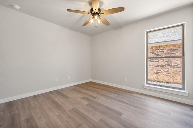 303 E 25th Street, Wolfforth, TX 79382