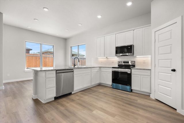 303 E 25th Street, Wolfforth, TX 79382