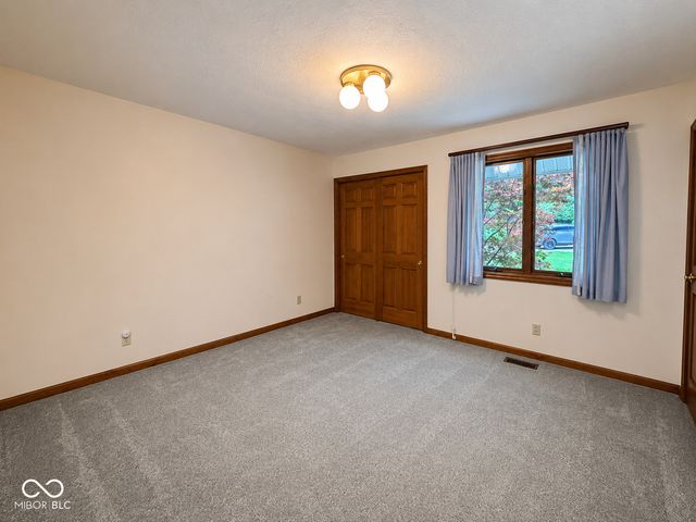 809 Sugar Tree Road, Crawfordsville, IN 47933