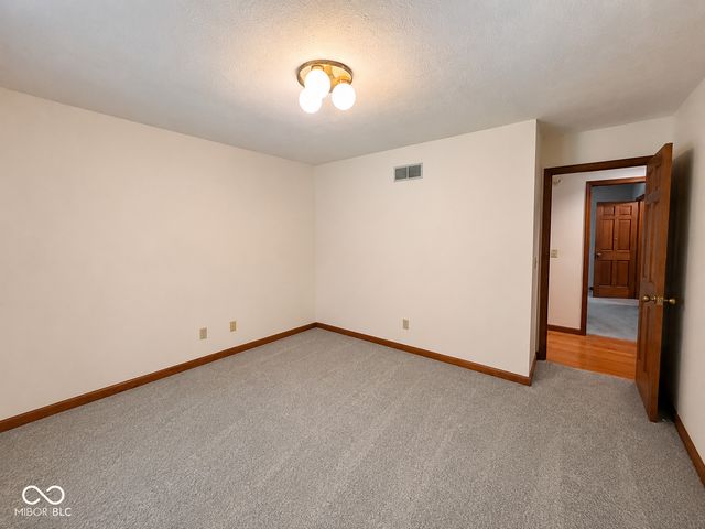 809 Sugar Tree Road, Crawfordsville, IN 47933