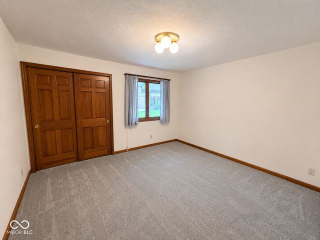809 Sugar Tree Road, Crawfordsville, IN 47933