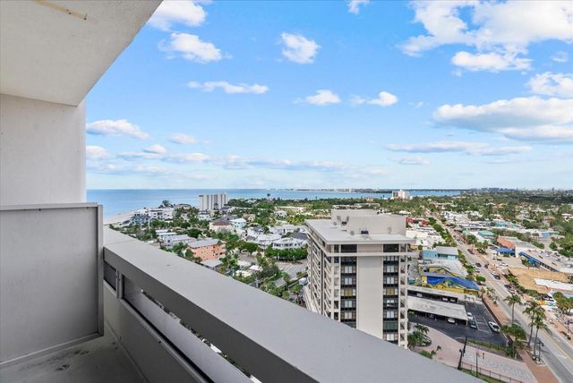 5400 OCEAN BOULEVARD 17-04, Sarasota, FL 34242