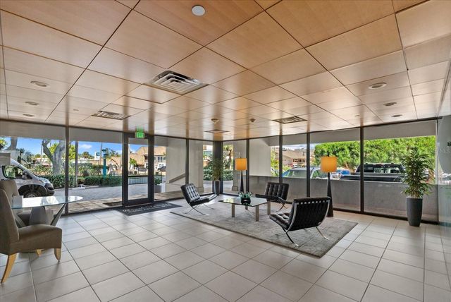 5400 OCEAN BOULEVARD 17-04, Sarasota, FL 34242
