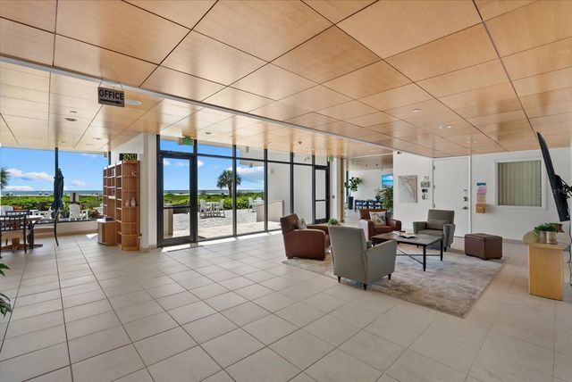 5400 OCEAN BOULEVARD 17-04, Sarasota, FL 34242