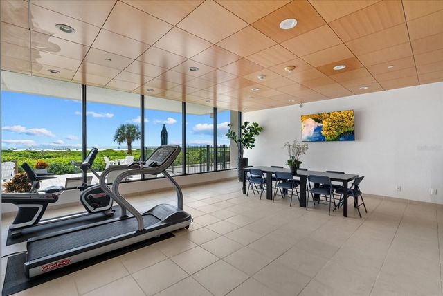 5400 OCEAN BOULEVARD 17-04, Sarasota, FL 34242