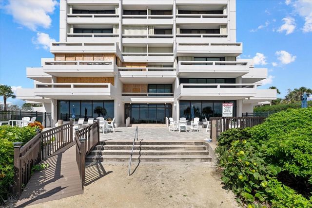 5400 OCEAN BOULEVARD 17-04, Sarasota, FL 34242