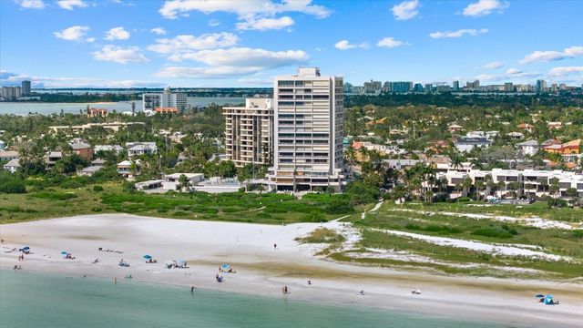 5400 OCEAN BOULEVARD 17-04, Sarasota, FL 34242