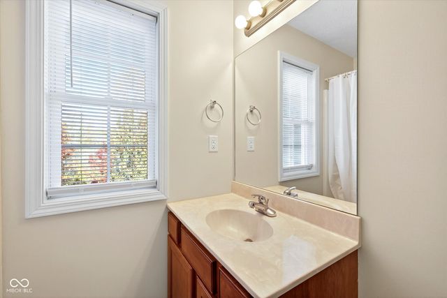 1314 S Cobble Creek Circle, Bloomington, IN 47401