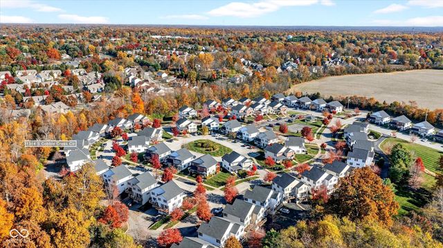 1314 S Cobble Creek Circle, Bloomington, IN 47401