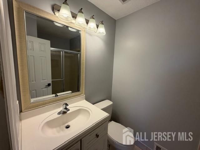 253 Bromley Place, East Brunswick, NJ 08816