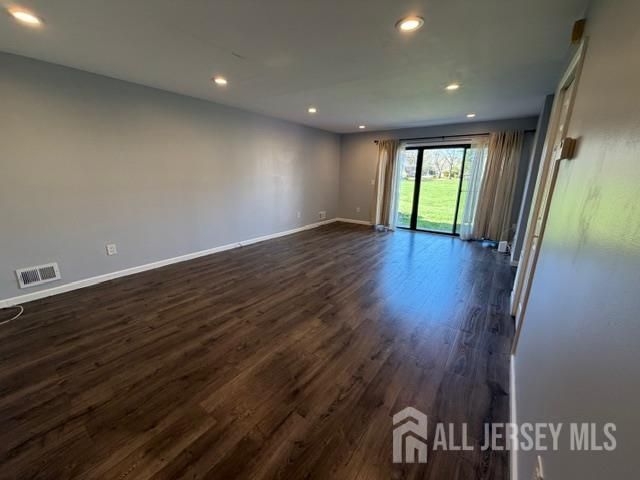 253 Bromley Place, East Brunswick, NJ 08816