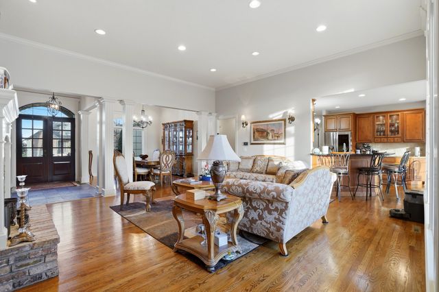 3406 RIDGEVIEW DR, Columbia, MO 65203