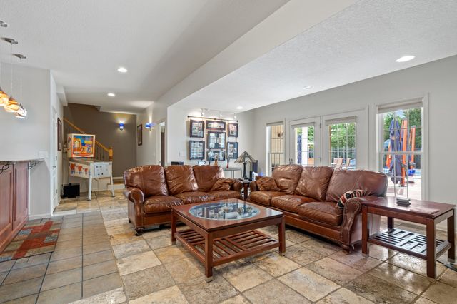 3406 RIDGEVIEW DR, Columbia, MO 65203