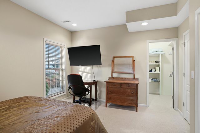 3406 RIDGEVIEW DR, Columbia, MO 65203