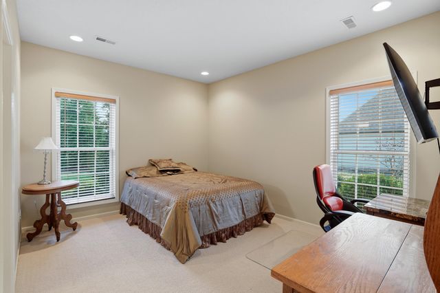 3406 RIDGEVIEW DR, Columbia, MO 65203