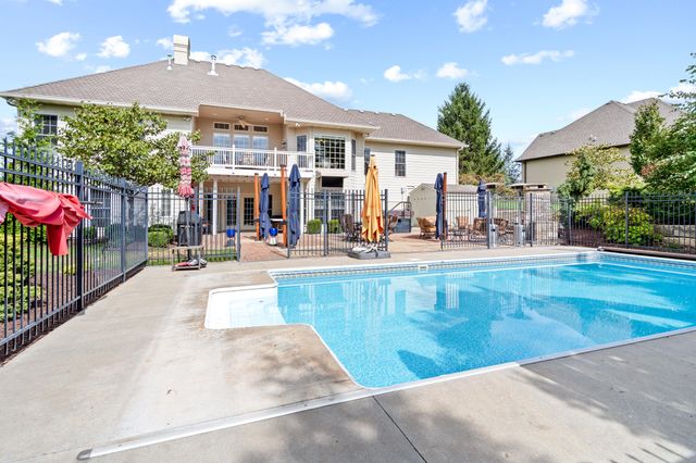 3406 RIDGEVIEW DR, Columbia, MO 65203