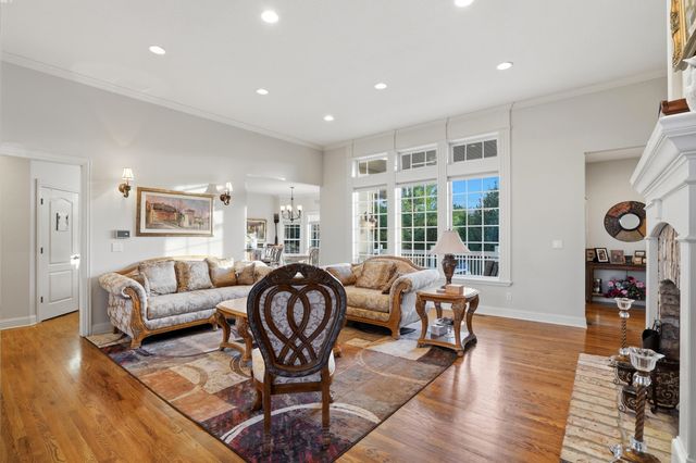 3406 RIDGEVIEW DR, Columbia, MO 65203