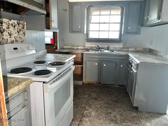 1776 Wood Glen Drive, Jackson, MS 39204