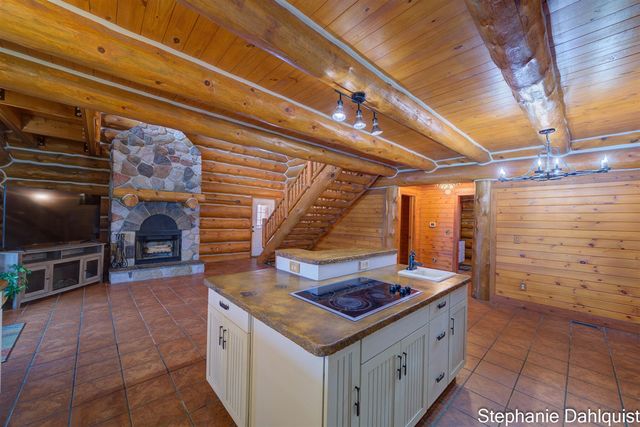 2077 E Bard, Muskegon, MI 49445