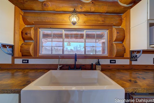 2077 E Bard, Muskegon, MI 49445