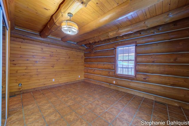 2077 E Bard, Muskegon, MI 49445