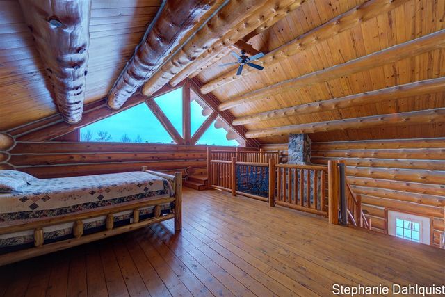 2077 E Bard, Muskegon, MI 49445