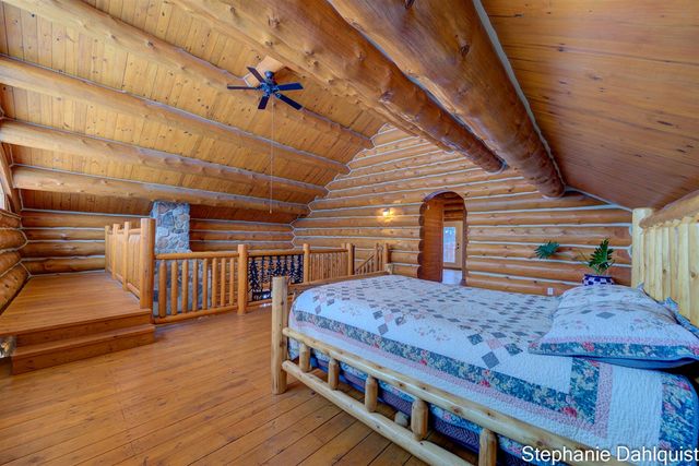 2077 E Bard, Muskegon, MI 49445