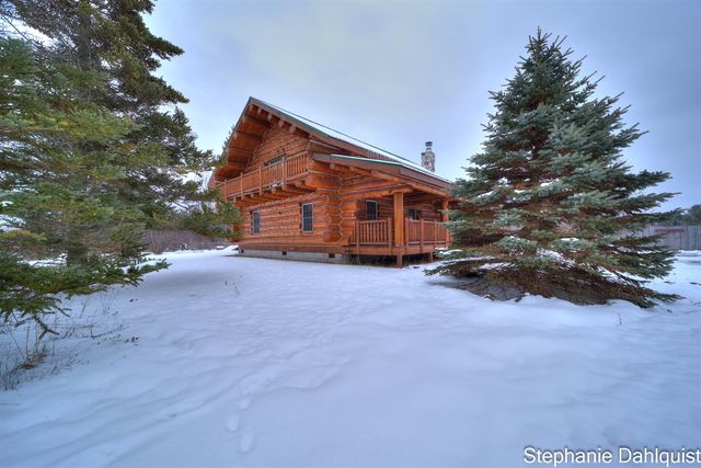 2077 E Bard, Muskegon, MI 49445