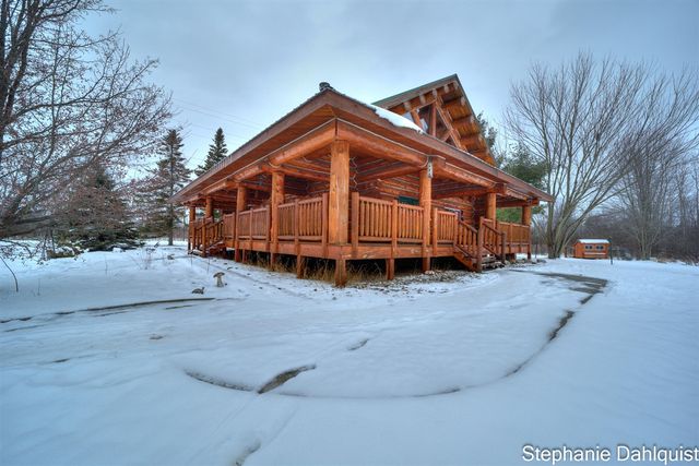 2077 E Bard, Muskegon, MI 49445