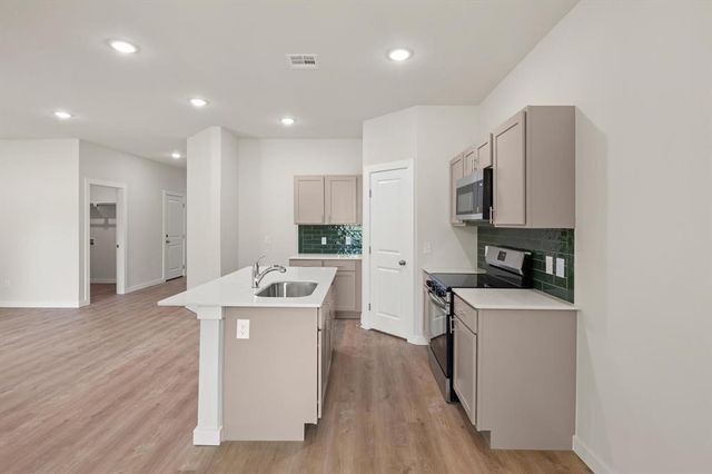 7331 S Douglas, Guthrie, OK 73044