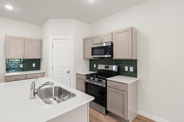 7331 S Douglas, Guthrie, OK 73044