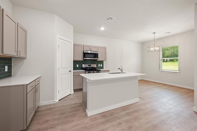 7331 S Douglas, Guthrie, OK 73044