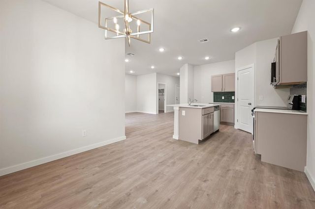 7331 S Douglas, Guthrie, OK 73044