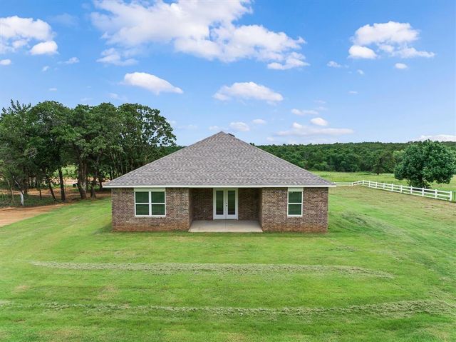 7331 S Douglas, Guthrie, OK 73044