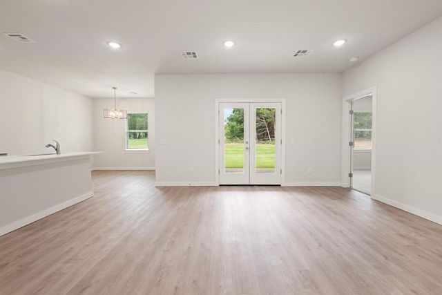 7331 S Douglas, Guthrie, OK 73044