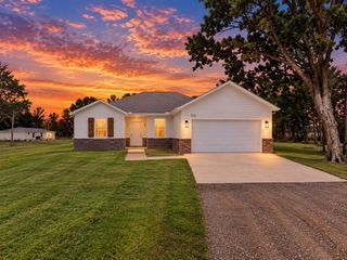 7331 S Douglas, Guthrie, OK 73044